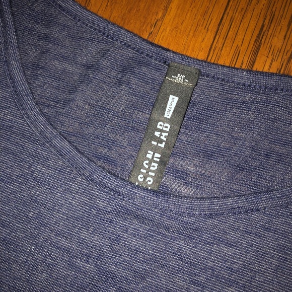 3/$25 Design lap top - Picture 3 of 3